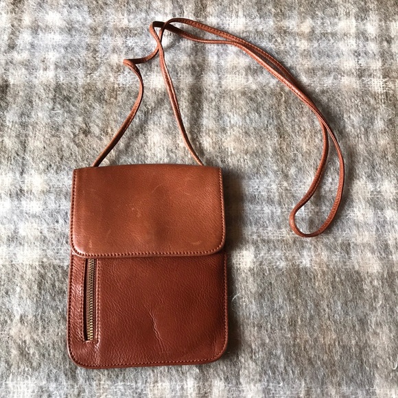 Nine West Handbags - Nine West Vintage Leather Crossbody Bag